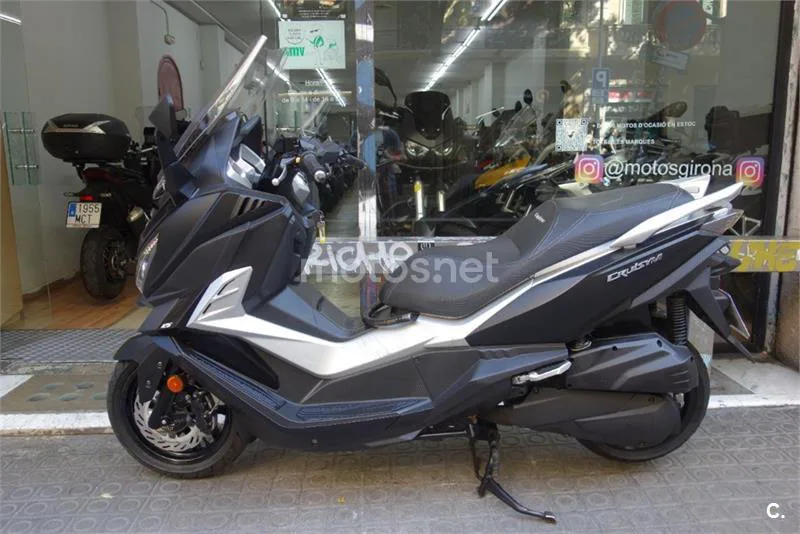 SYM Cruisym – Vista 4
