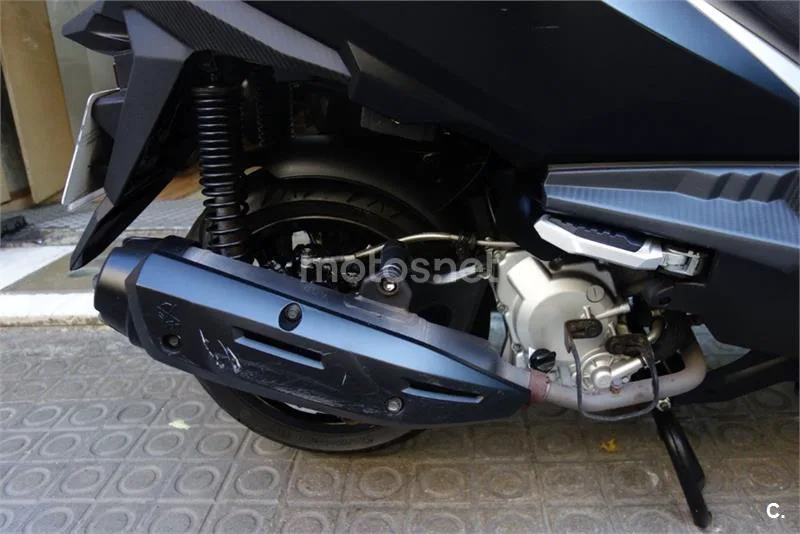SYM Cruisym – Vista 5