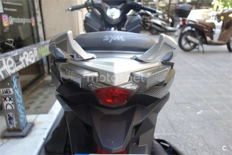 SYM Cruisym – Vista 7