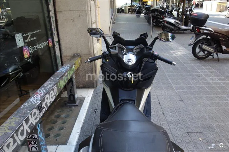 SYM Cruisym – Vista 8