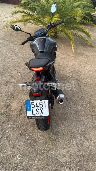 Yamaha MT-125 – Vista 2