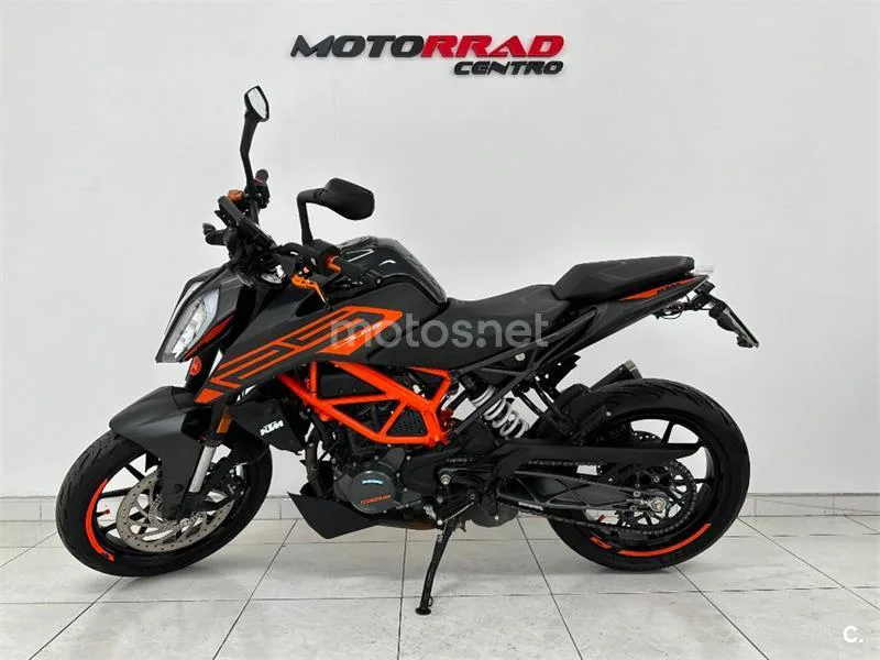 KTM 125 – Vista 4