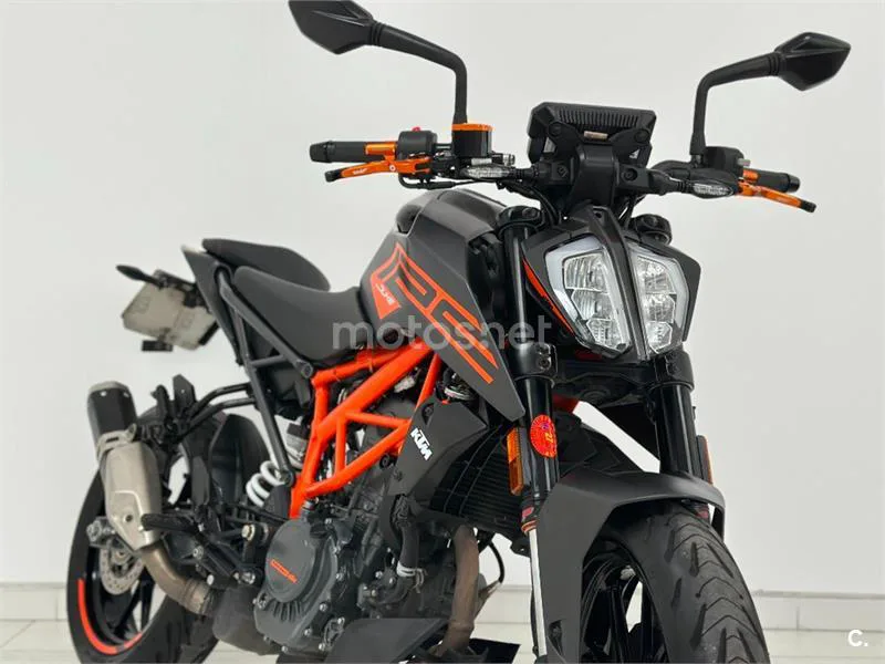 KTM 125 – Vista 5