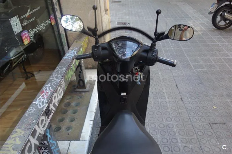 Honda SH 125i – Vista 7