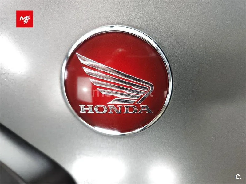 Honda NT1100 – Vista 12