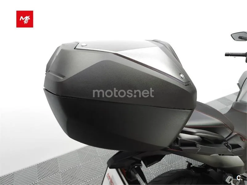 Honda NT1100 – Vista 13