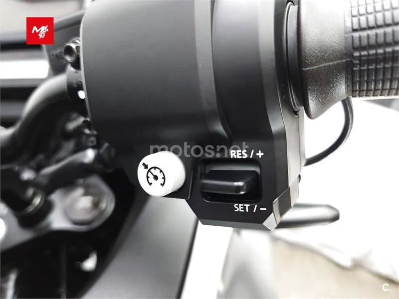 Honda NT1100 – Vista 15