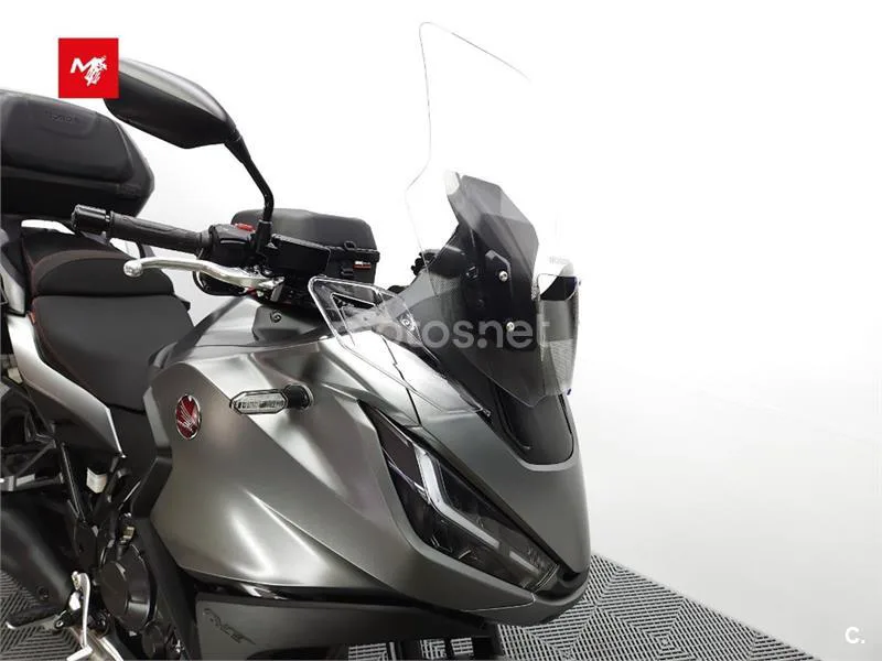 Honda NT1100 – Vista 3