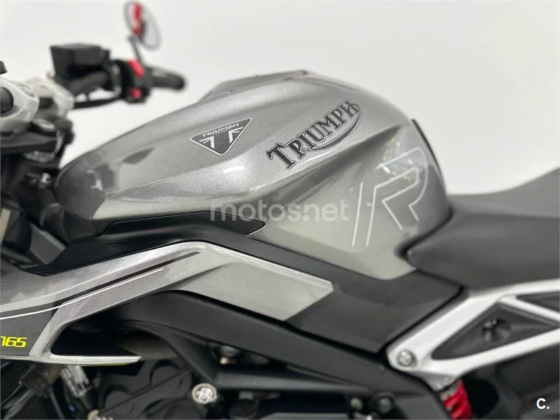 Triumph Street Triple 765 – Vista 29