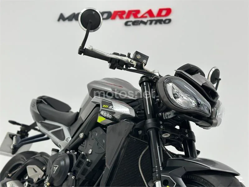 Triumph Street Triple 765 – Vista 6
