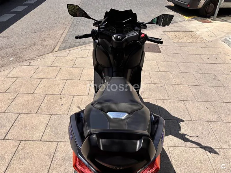 Yamaha XMAX 125 - Vista 12