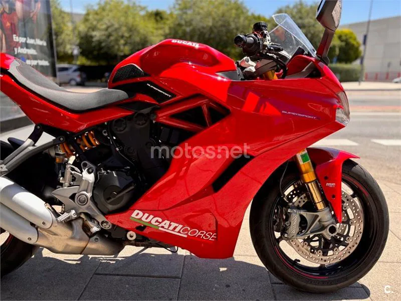 Ducati SuperSport – Vista 7