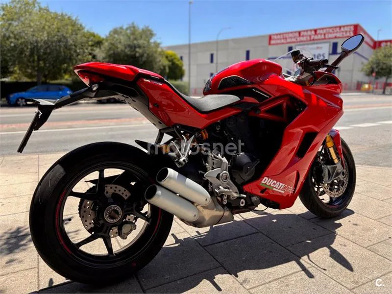 Ducati SuperSport – Vista 9
