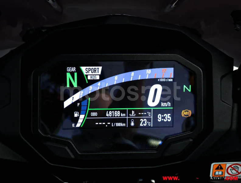 Kawasaki Ninja 1000 SX – Vista 6