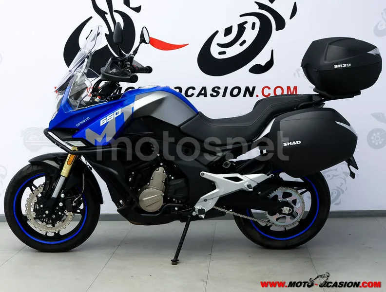 CFMOTO 650MT – Vista 7