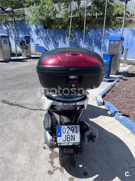Kymco Xciting 400 – Vista 5