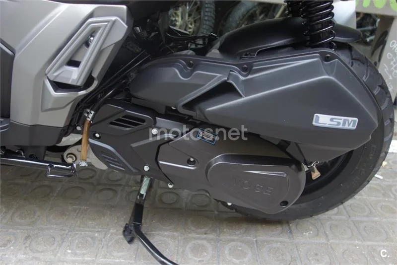 Voge SR1 ADV 125 – Vista 5
