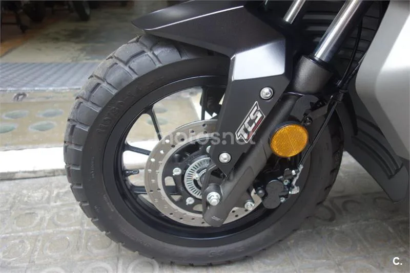 Voge SR1 ADV 125 – Vista 6