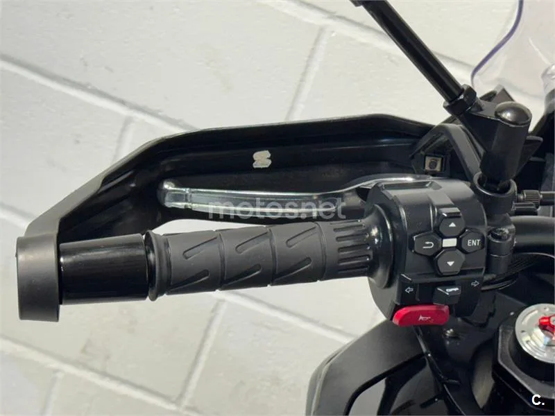 CFMOTO 700MT – Vista 5