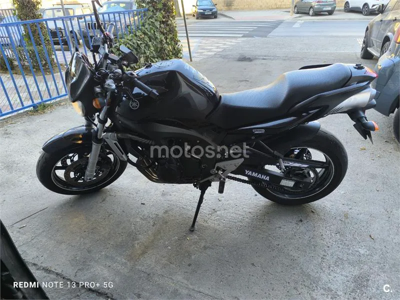 Yamaha FZ6 – Vista 3