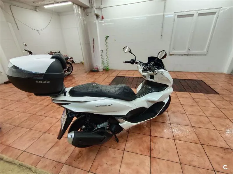 Honda PCX 125 – Vista 4