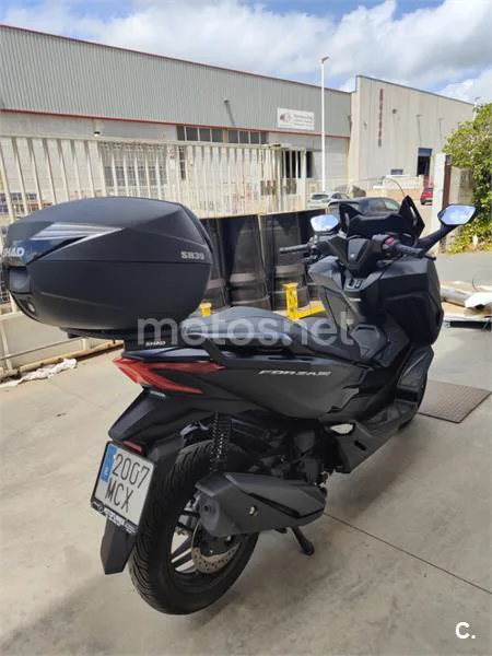 Honda Forza 350 – Vista 4