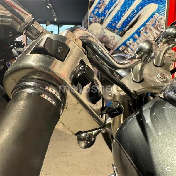 Yamaha XVS 1100 Drag Star Classic – Vista 16