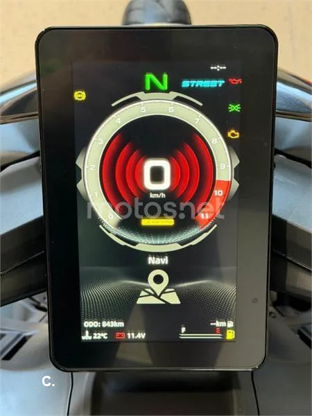 CFMOTO 800 NK Advanced – Vista 4