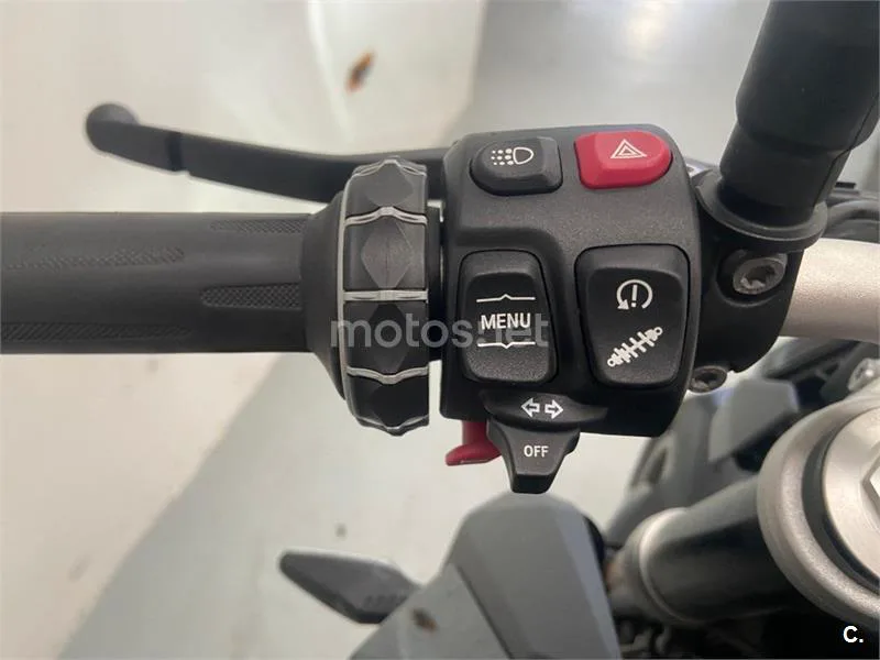 BMW F 900 R – Vista 11