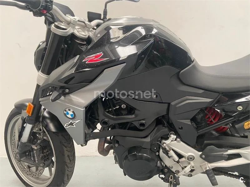 BMW F 900 R – Vista 5