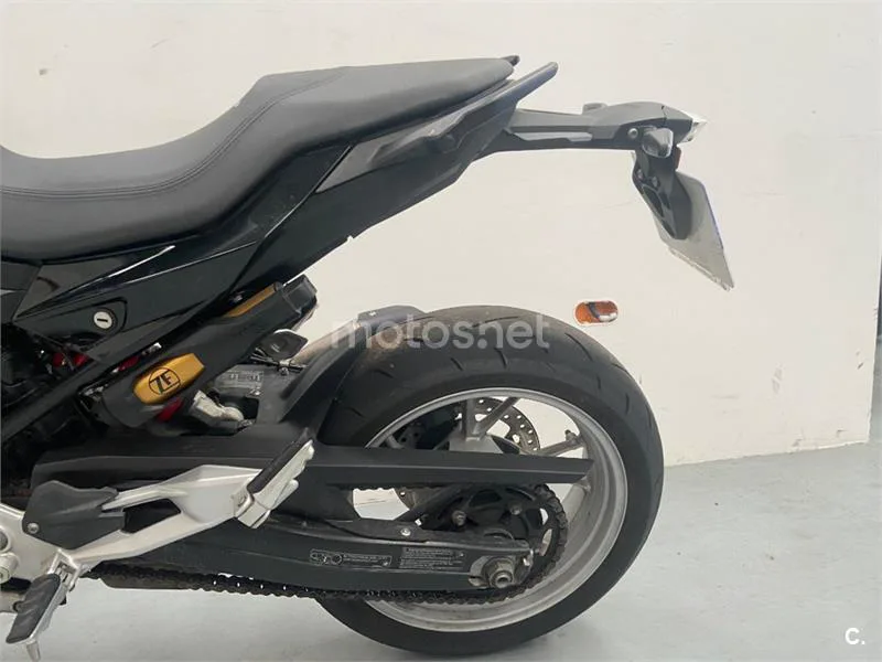 BMW F 900 R – Vista 6