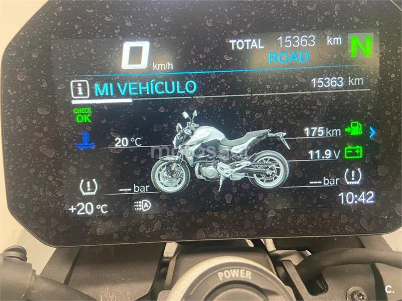 BMW F 900 R – Vista 9