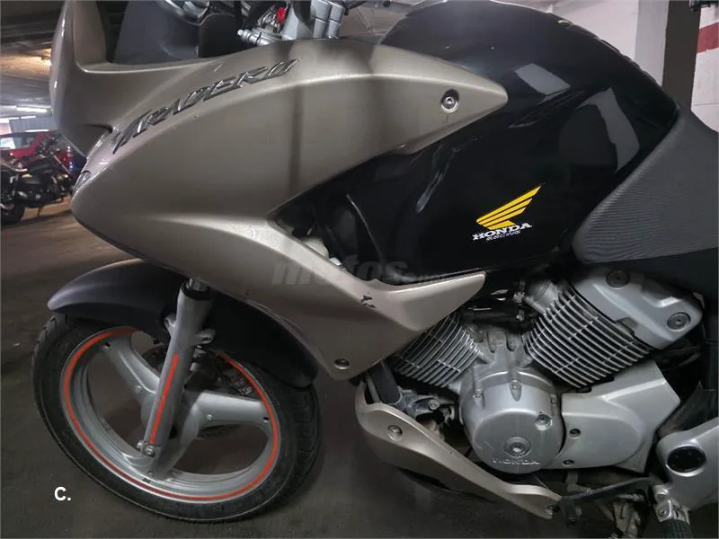 Honda XL 125 V Varadero – Vista 4