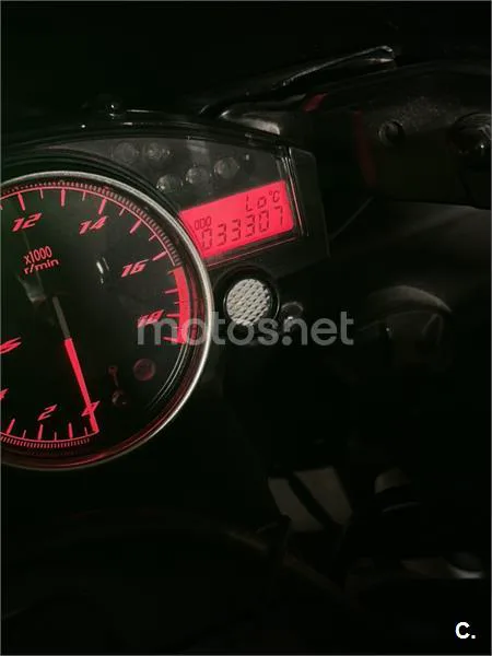 Yamaha YZF-R6 7790 € 2011 Barcelona - 2