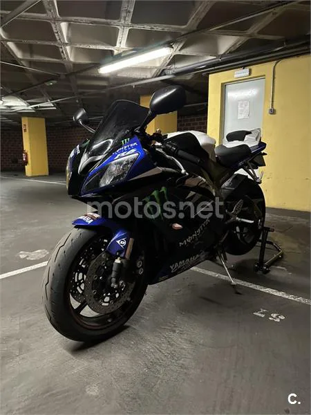 Yamaha YZF-R6 - Vista 6