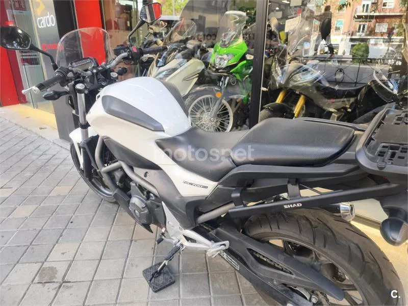 Honda NC 700 S – Vista 15