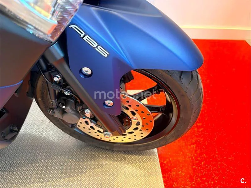 Yamaha NMAX – Vista 5