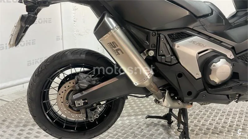 Honda X-ADV – Vista 11