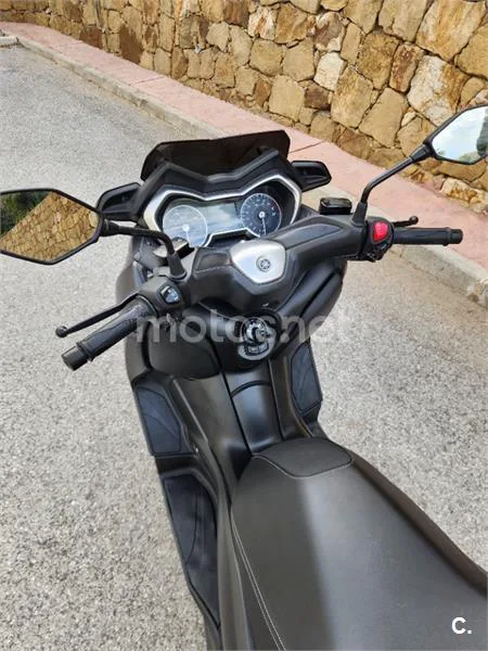 Yamaha XMAX 125 – Vista 4