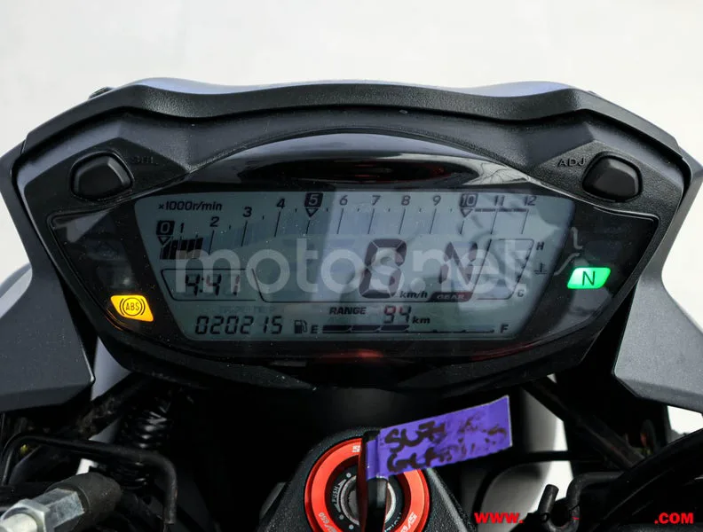 Suzuki SV 650 – Vista 6