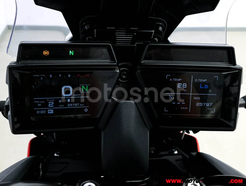 Yamaha Tracer 9 – Vista 6
