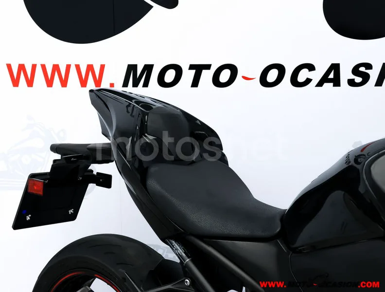 Kawasaki Z900 – Vista 11