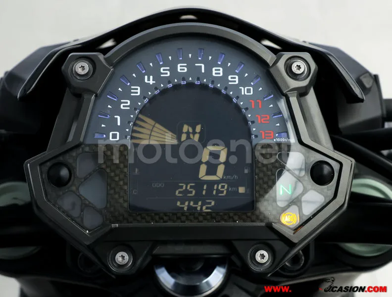 Kawasaki Z900 – Vista 6