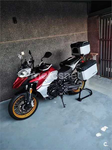 QJ Motor SRT 800 – Vista 7