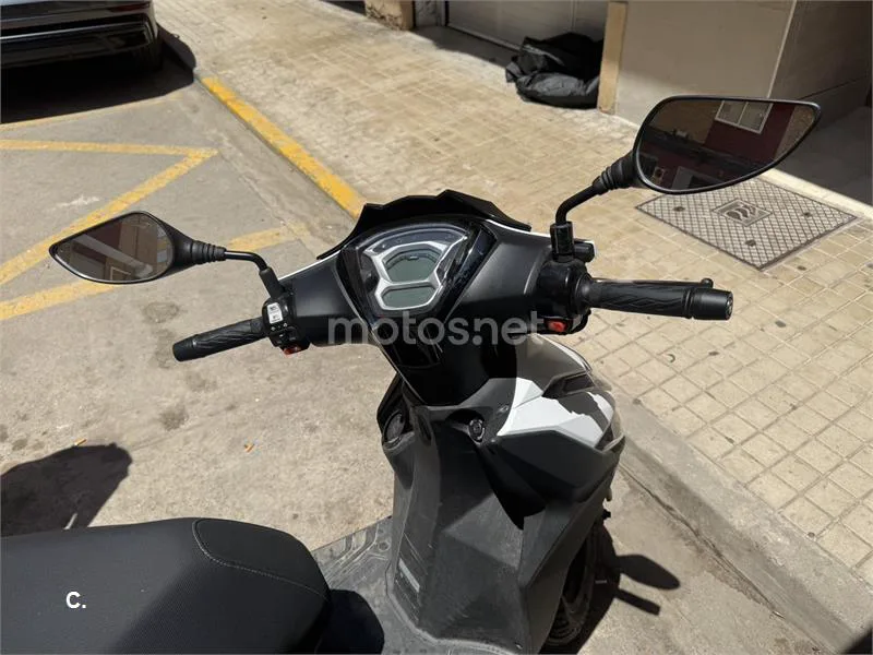 Kymco Agility S 125 – Vista 3