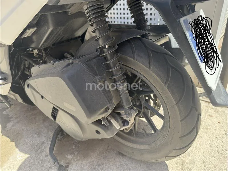 Kymco Agility S 125 – Vista 7