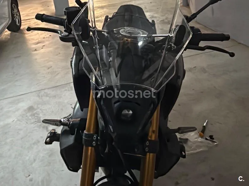 Yamaha MT-09 - Vista 4