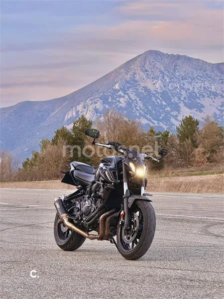 Yamaha MT-07 – Vista 2
