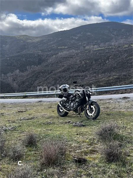 Yamaha MT-07 – Vista 3