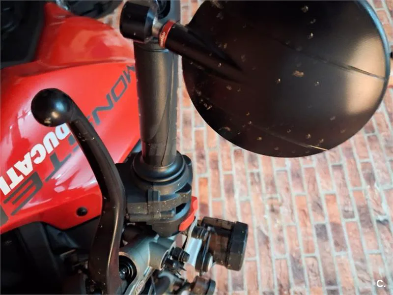 Ducati Monster – Vista 5